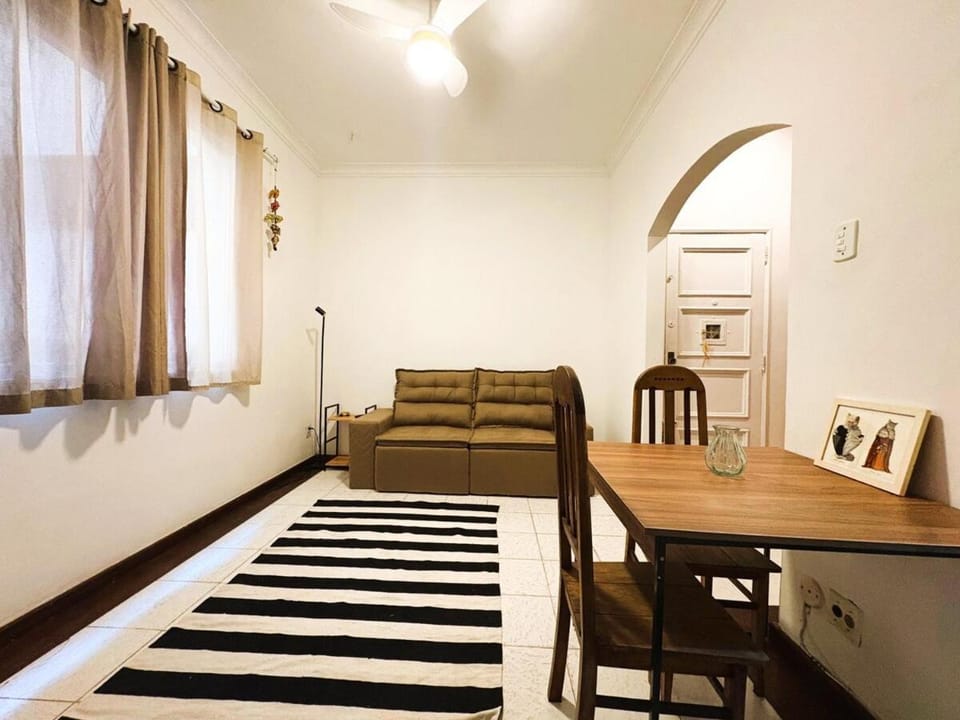 Apartamento Aconchegante no Coração de Copacabana Apartment in Rio de Janeiro