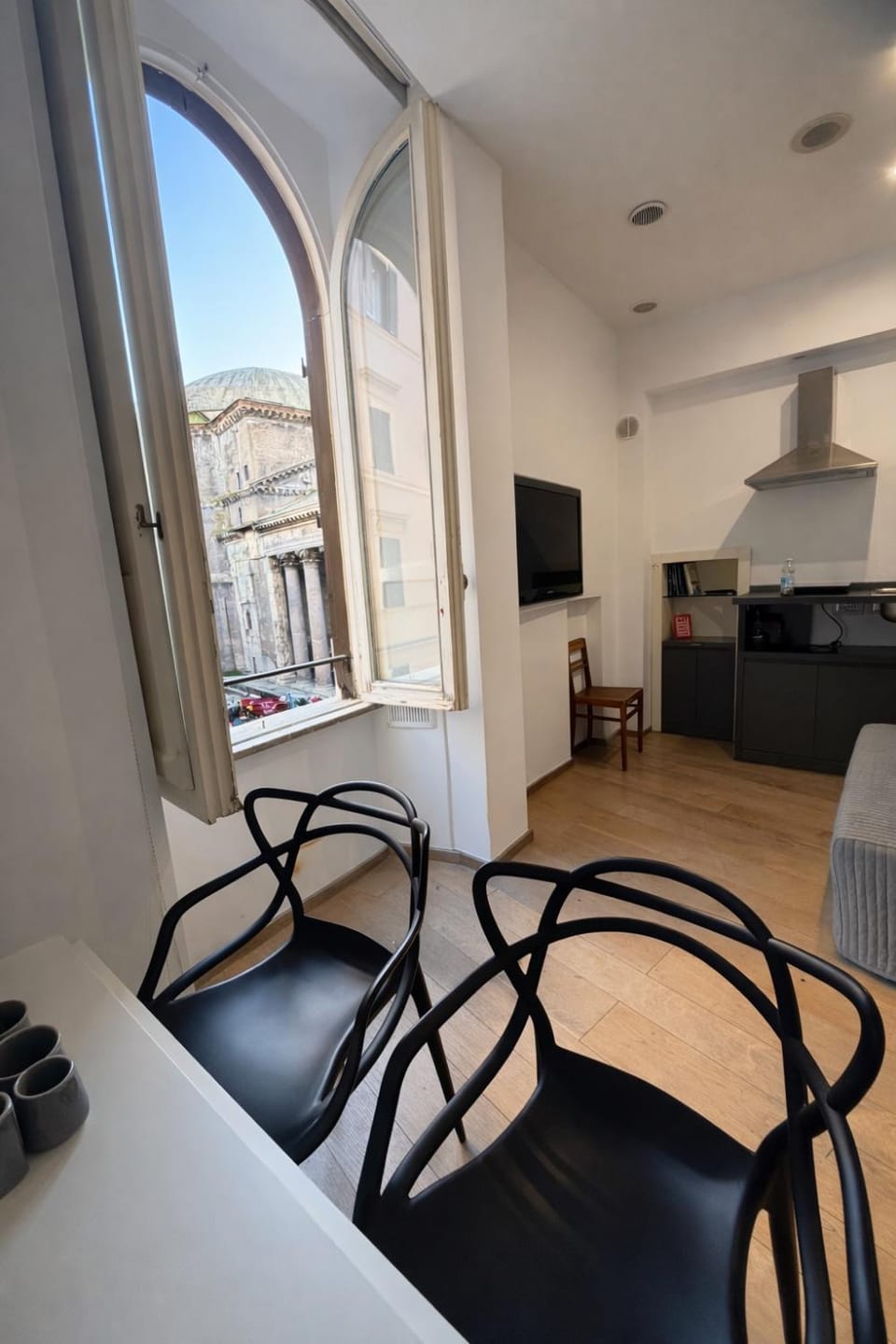 TV and multimedia, Kitchen or kitchenette, Living room, Dining area, pet friendly