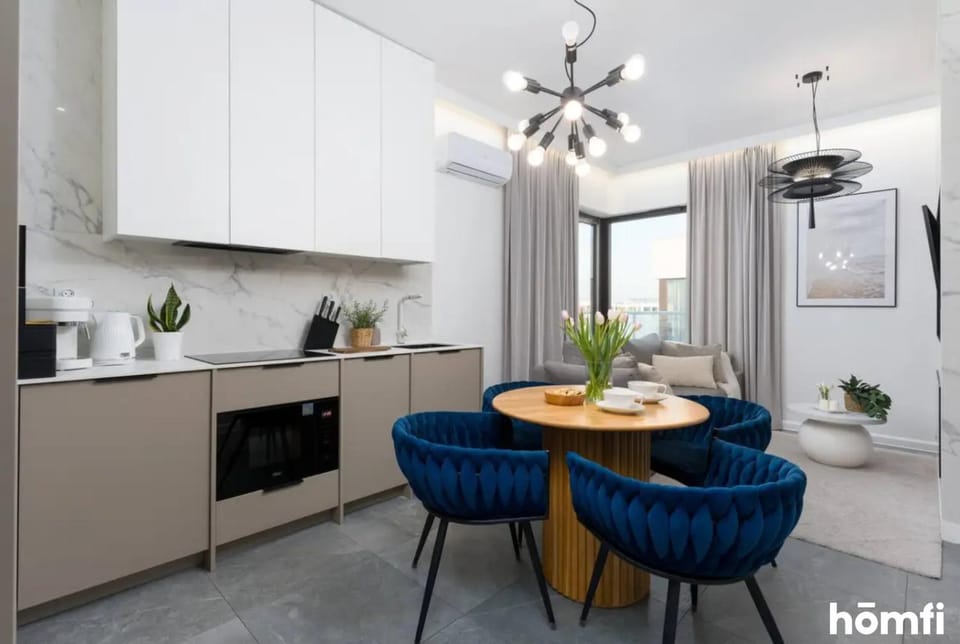 Kitchen or kitchenette, Living room, Seating area, Dining area, stove