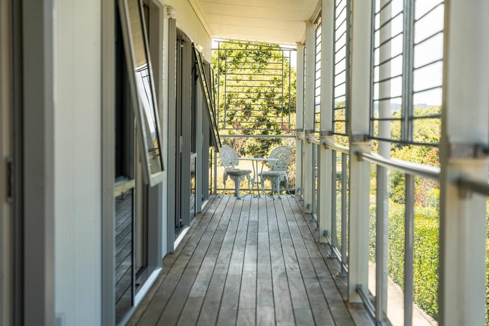 Property building, View (from property/room), Balcony/Terrace