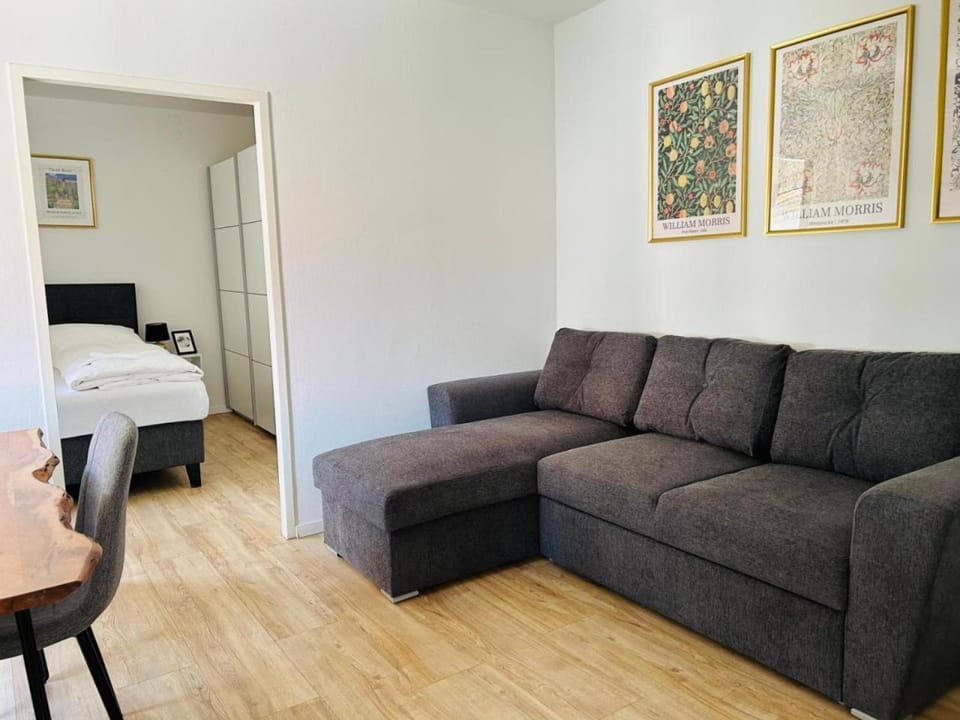 NOOR - Very Central Stay - Free Parking Apartment in Graz