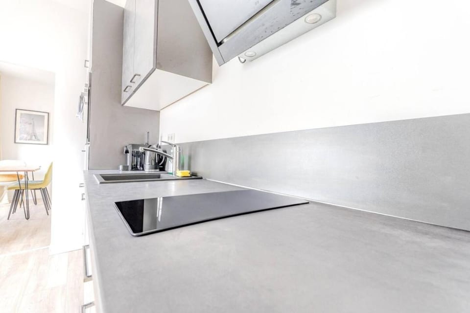 NOOR - Very Central Stay - Free Parking Apartment in Graz