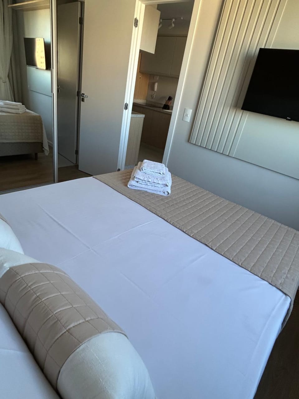 Bed, TV and multimedia, Bedroom, towels, wardrobe