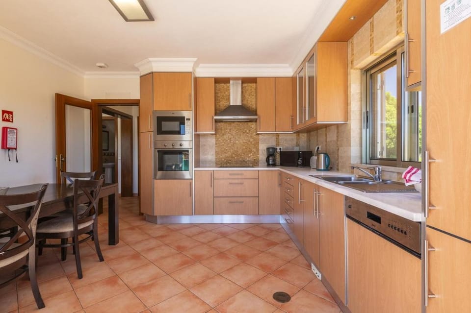 Villa Joana by Villa Select Villa in Guia