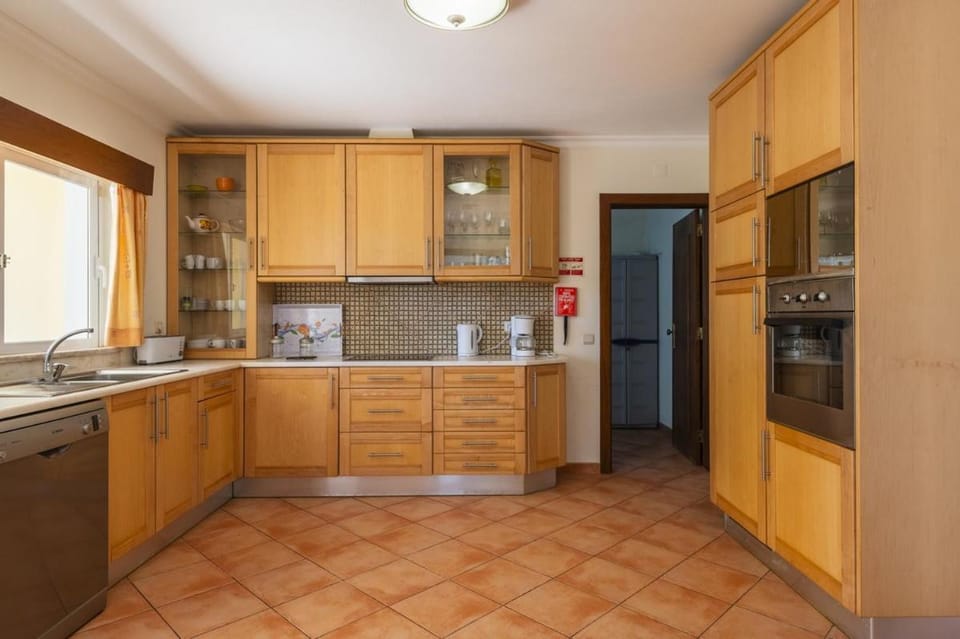 Villa Luana by Villa Select Villa in Guia