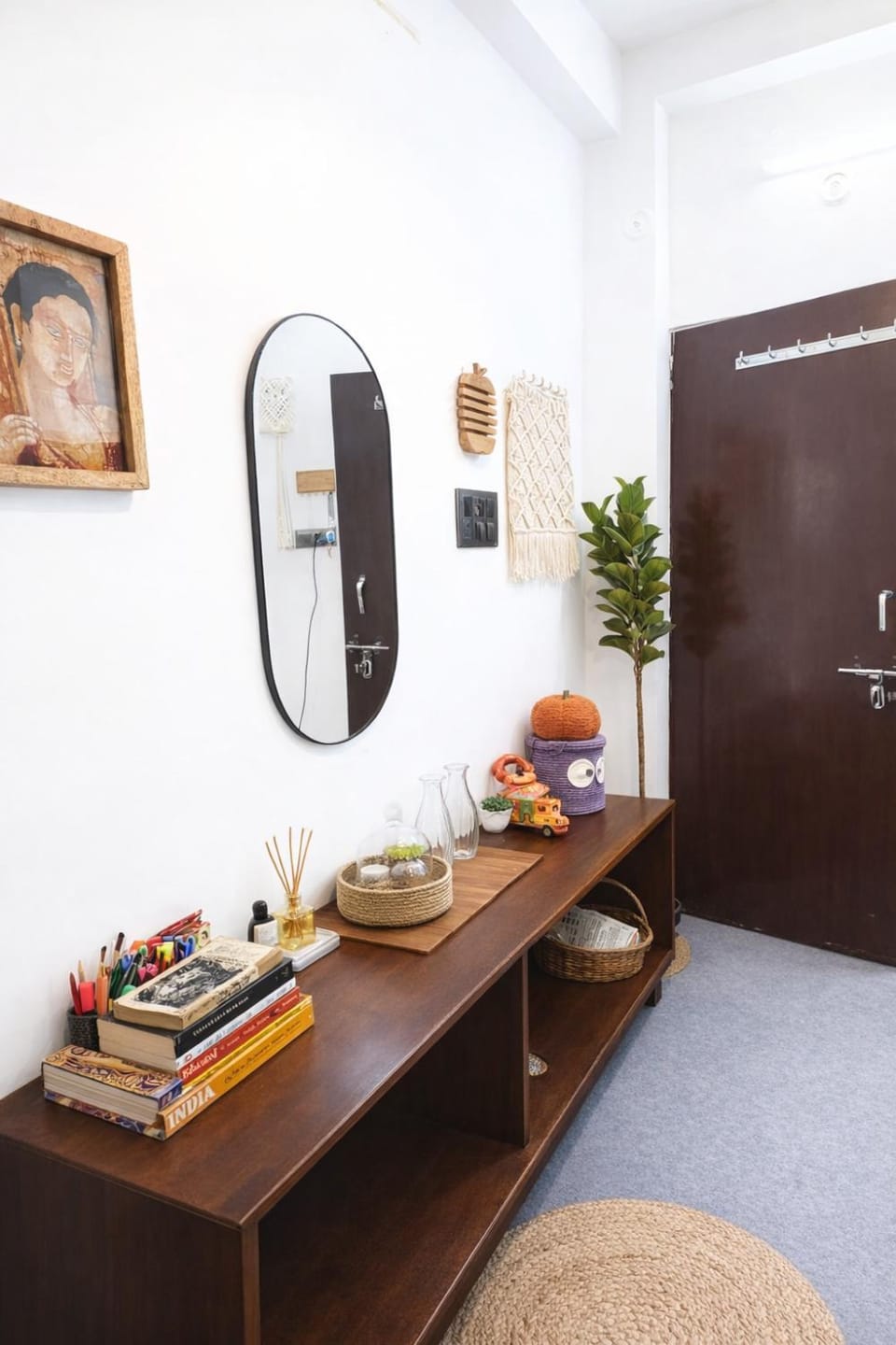 1BHK Ganga facing with private ghat Apartment in Rishikesh