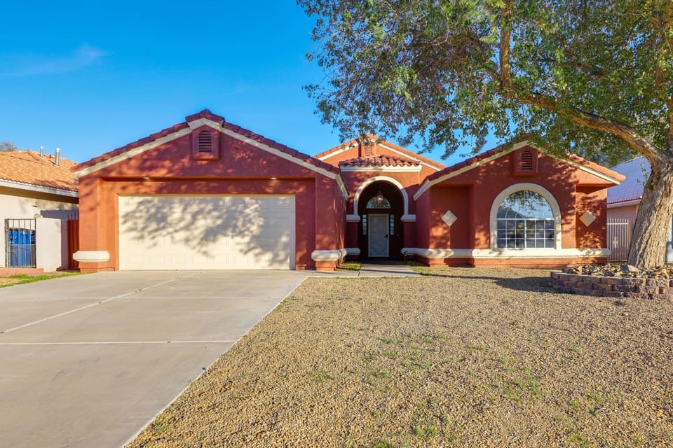 Patio w/ Fairway View! Pet-Friendly Mohave Home House in Fort Mohave