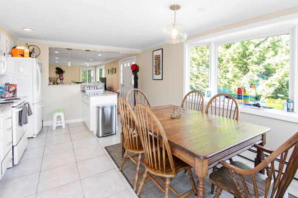 Day, Garden, Dining area, furniture, kitchen