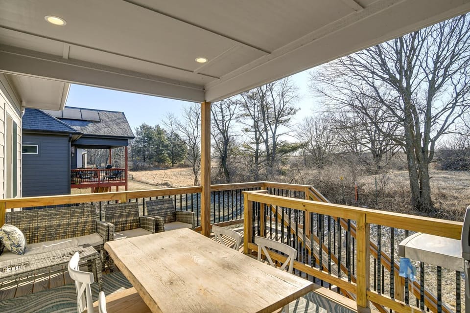 'The Cove' Polk City Ranch Near Saylorville Lake House in Iowa