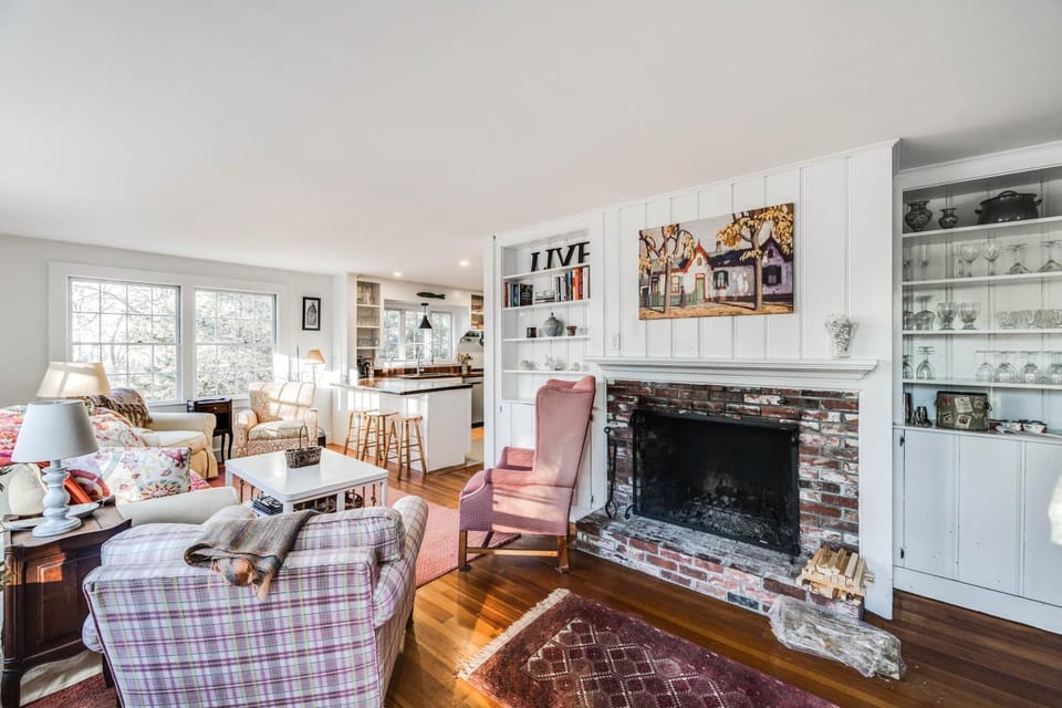 Sunny Days House in Brewster