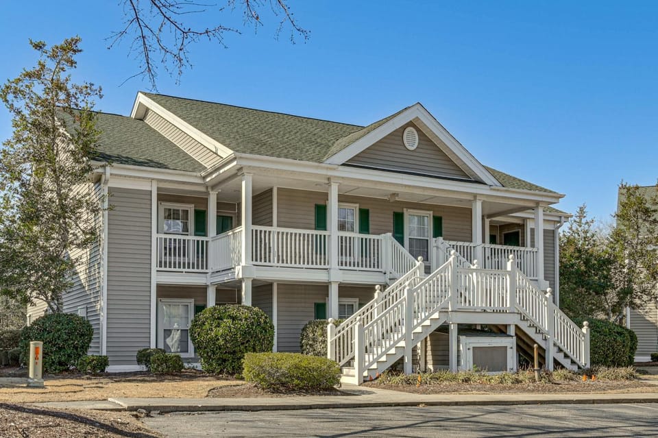 Pool & Hot Tub Access: True Blue Golf Resort Condo House in South Carolina
