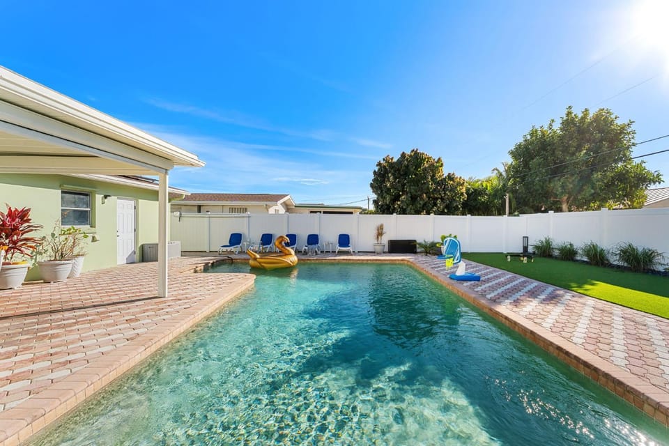 Other, Swimming pool