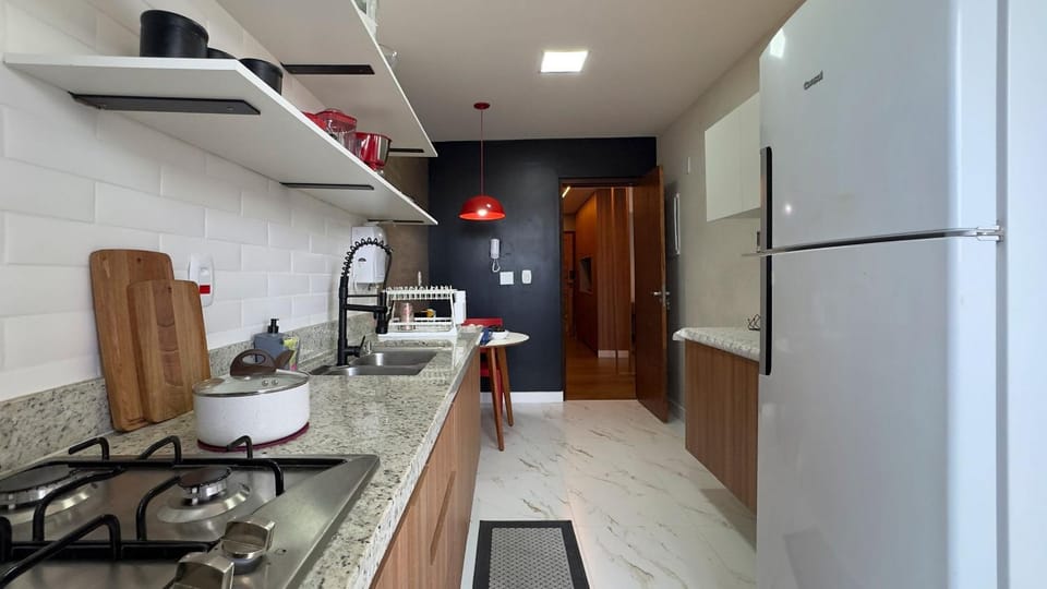 Kitchen or kitchenette, Communal kitchen