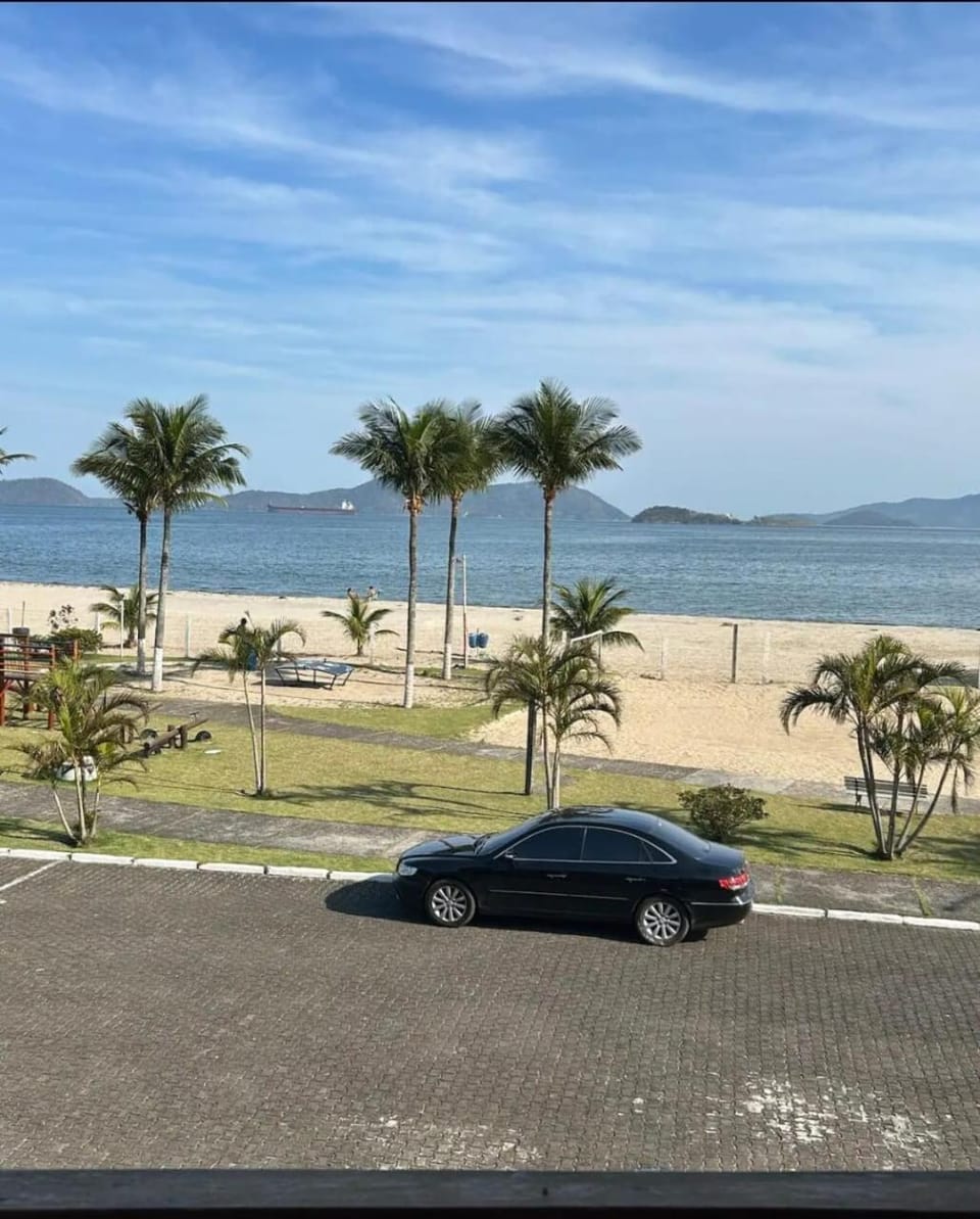 Casa em condomínio de Alto Padrão com Praia Particular, Piscinas, Cachoeira e Área Gourmet House in Mangaratiba