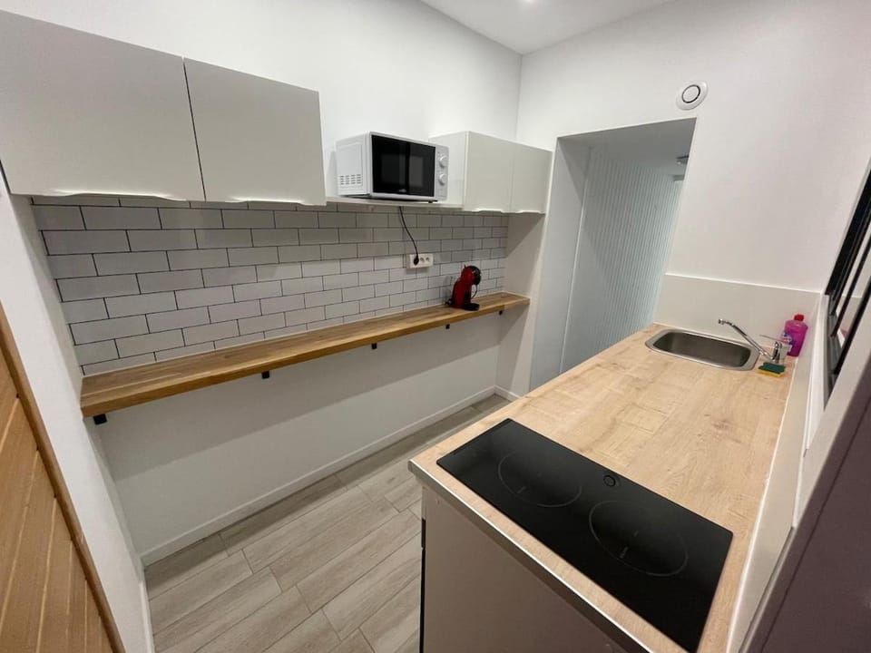 LOVE ROOM Sauna & Cinema 2p Studio proche Disney Apartment in Île-de-France