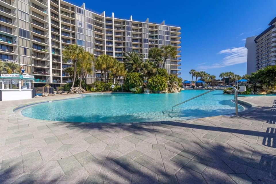 Edgewater Beach Resort Tower 1 - 2BR 2BA Condo Apartment in Edgewater Gulf Beach