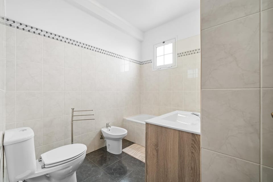 Toilet, Bathroom, bidet