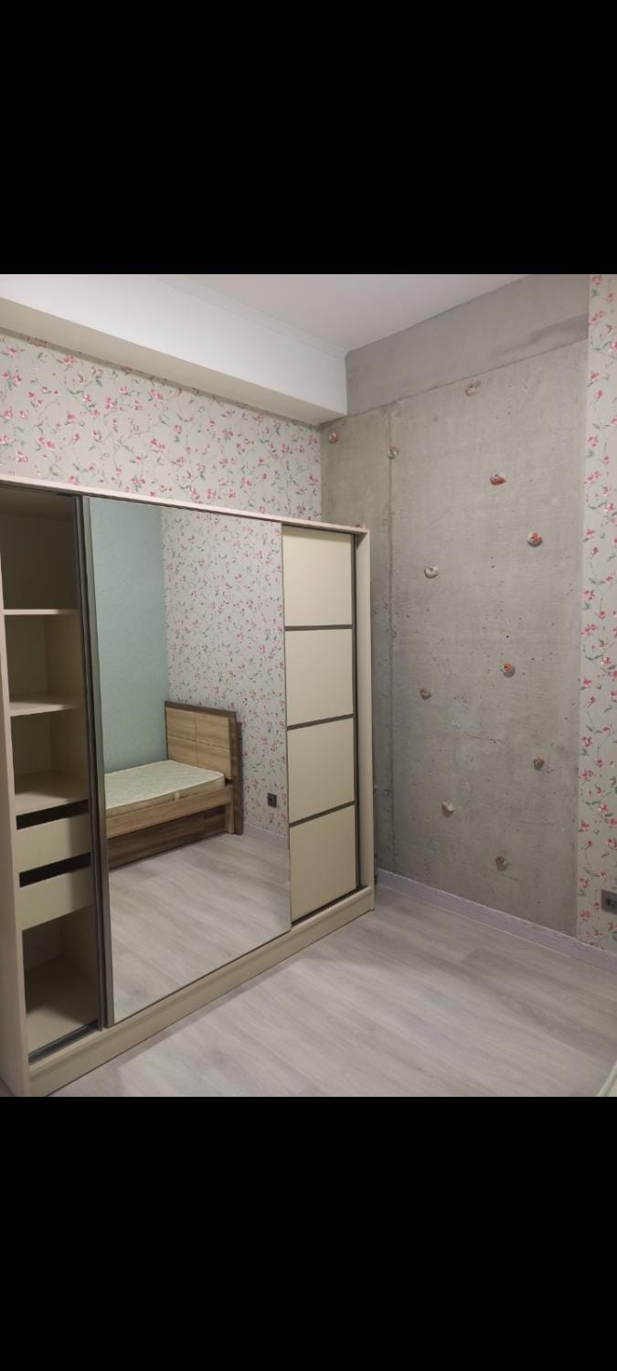 Bed, Photo of the whole room, Bedroom, wardrobe
