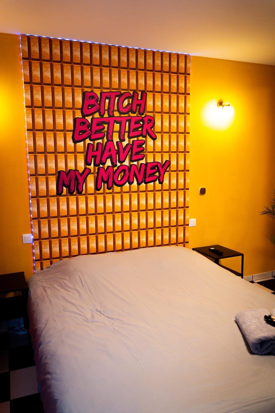 Photo of the whole room