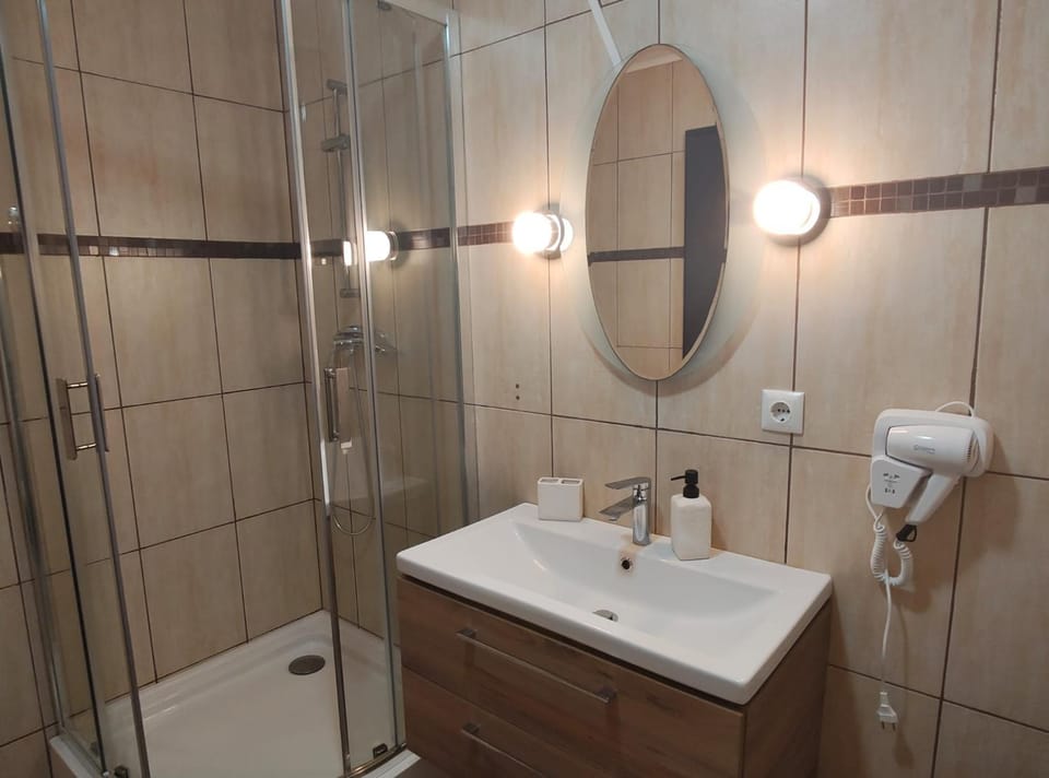 Apartament Alice & Denis Apartment in Brașov County