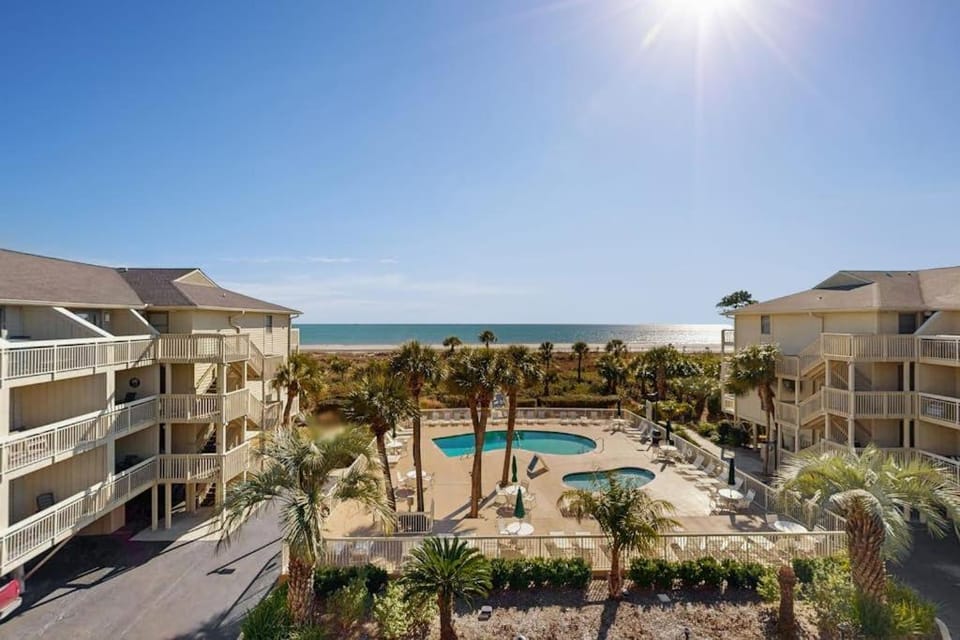 Breakers 327 House in Coligny Beach