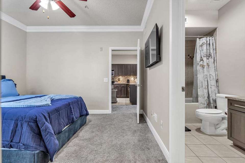 Bathroom, Bedroom
