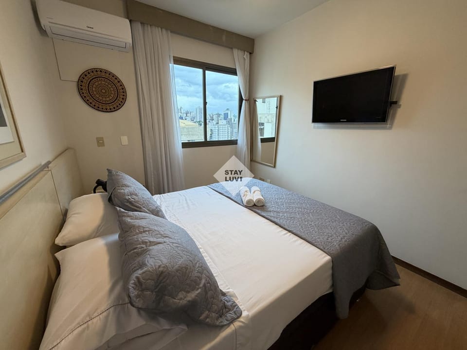 Apartamento Amplo com Varanda na praça da Savassi Apartment in Belo Horizonte