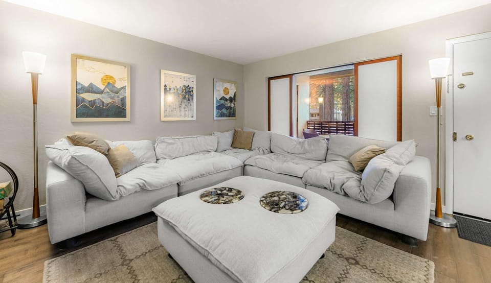 Bavarian Village Escape For 6 Apartment in South Lake Tahoe