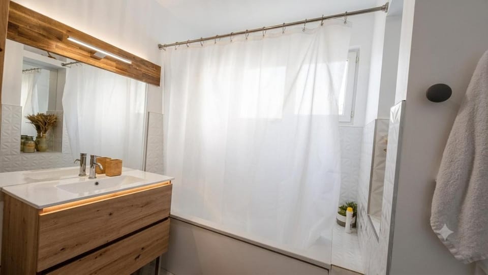 L'escale aux portes de Lille, Jardin, Tout confort Apartment in Lille