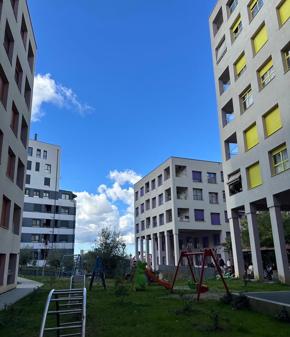 Emerald Studio Apartment Tirana Bed and Breakfast in Tirana