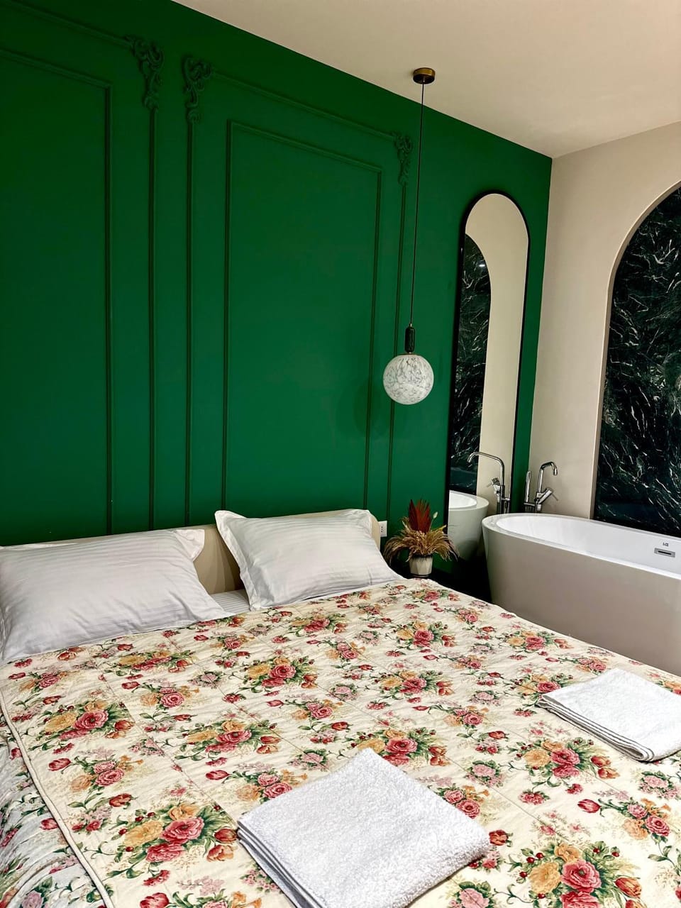 Emerald Studio Apartment Tirana Bed and Breakfast in Tirana