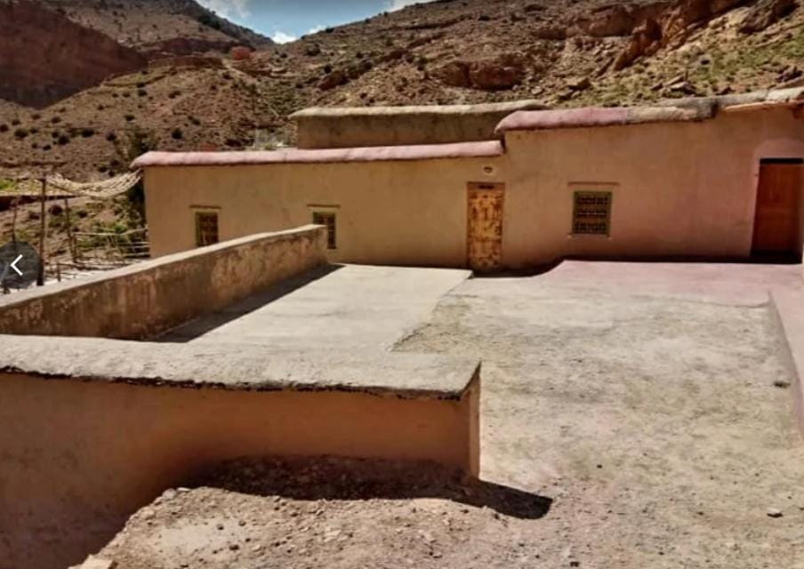 GÎTE D'ETAPE Tighanimin Tarhalt Country House in Morocco