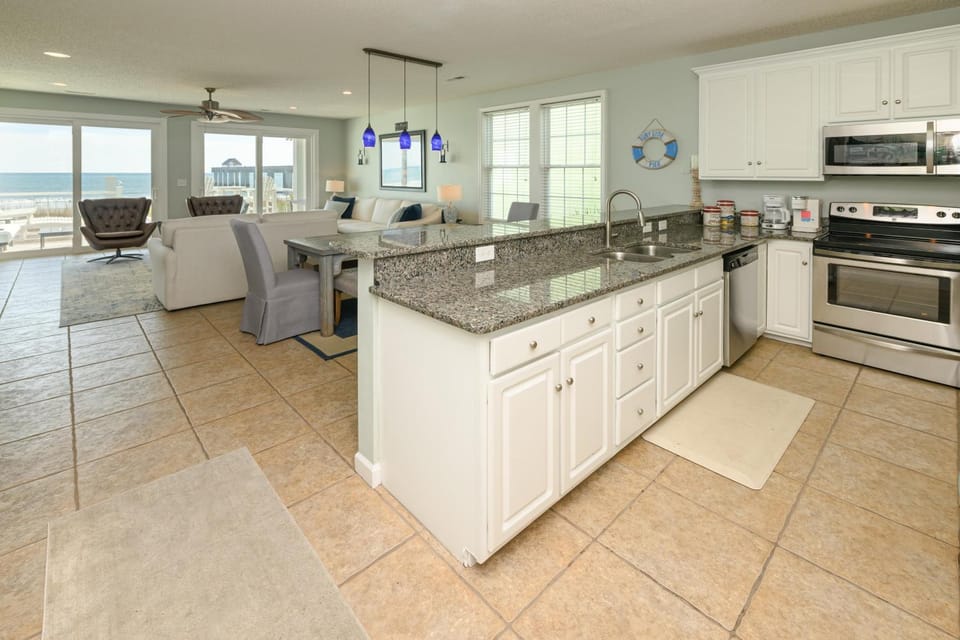 Pier Pleasure House in Surfside Beach
