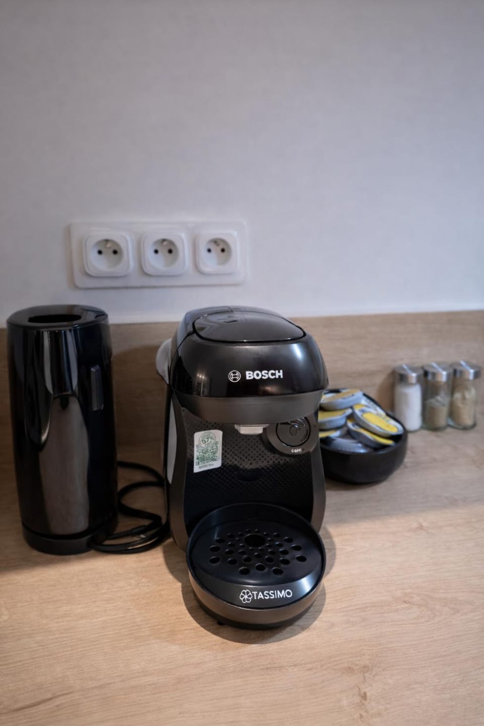 Coffee/tea facilities