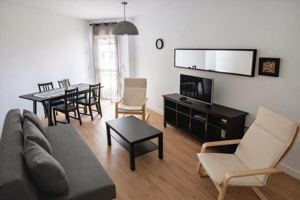 TV and multimedia, Living room, Dining area