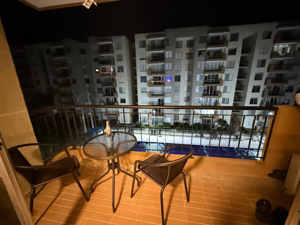 Lindo apartamento completo Peñalisa , 3 habitaciones, 2 baños para 6 personas Apartment in Ricaurte
