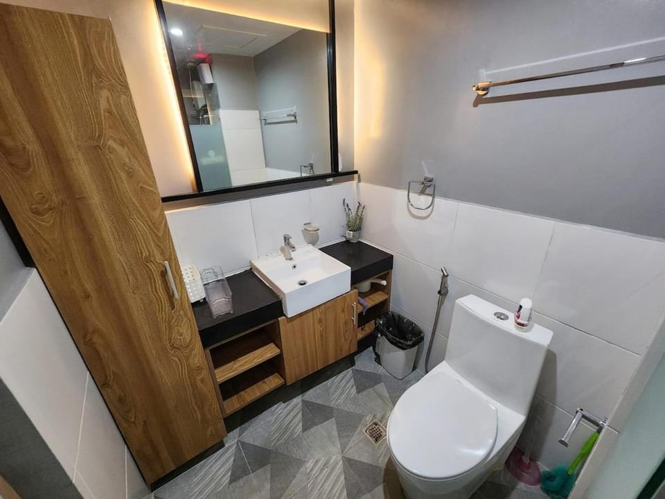 2 Bedroom Corner Apartment in Davao City