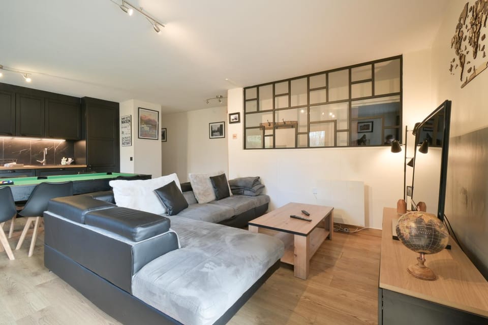 Property building, Living room