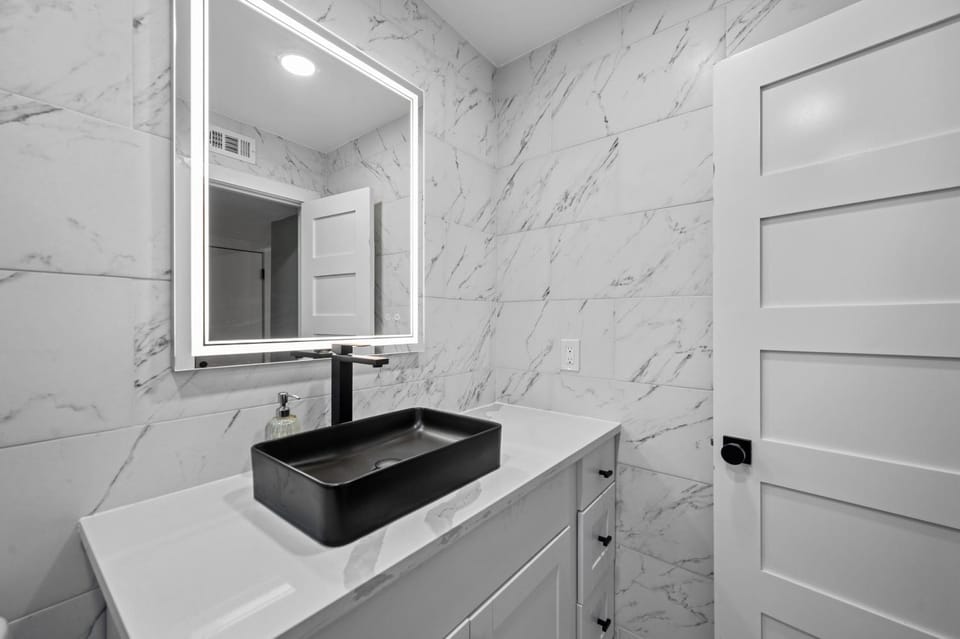 Central Houston 1BR with Modern Comforts Apartment in Houston