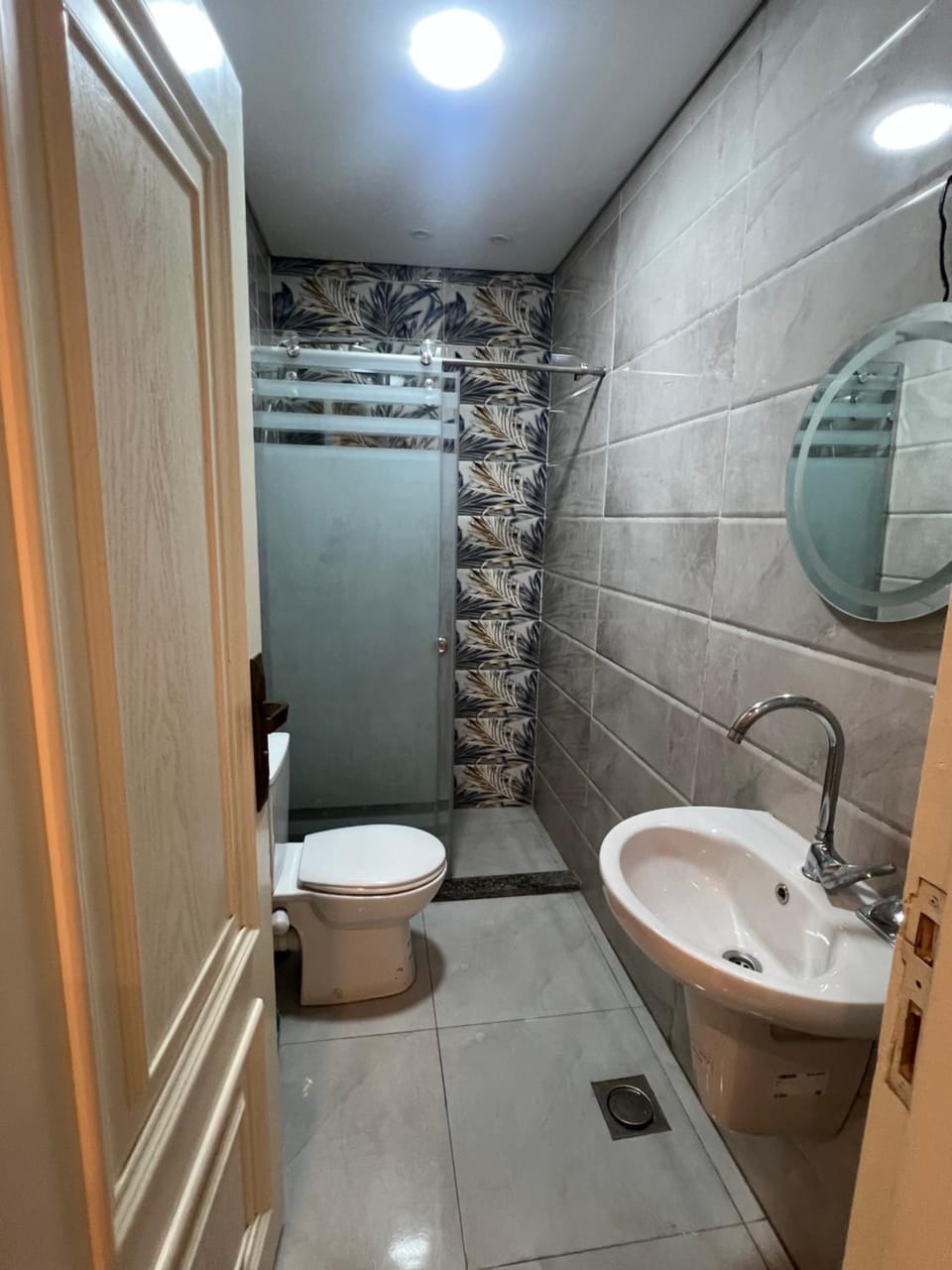 أبراج سرايا المشرق بالمعادي بجوار هيلتون المعادي Apartment in Cairo Governorate