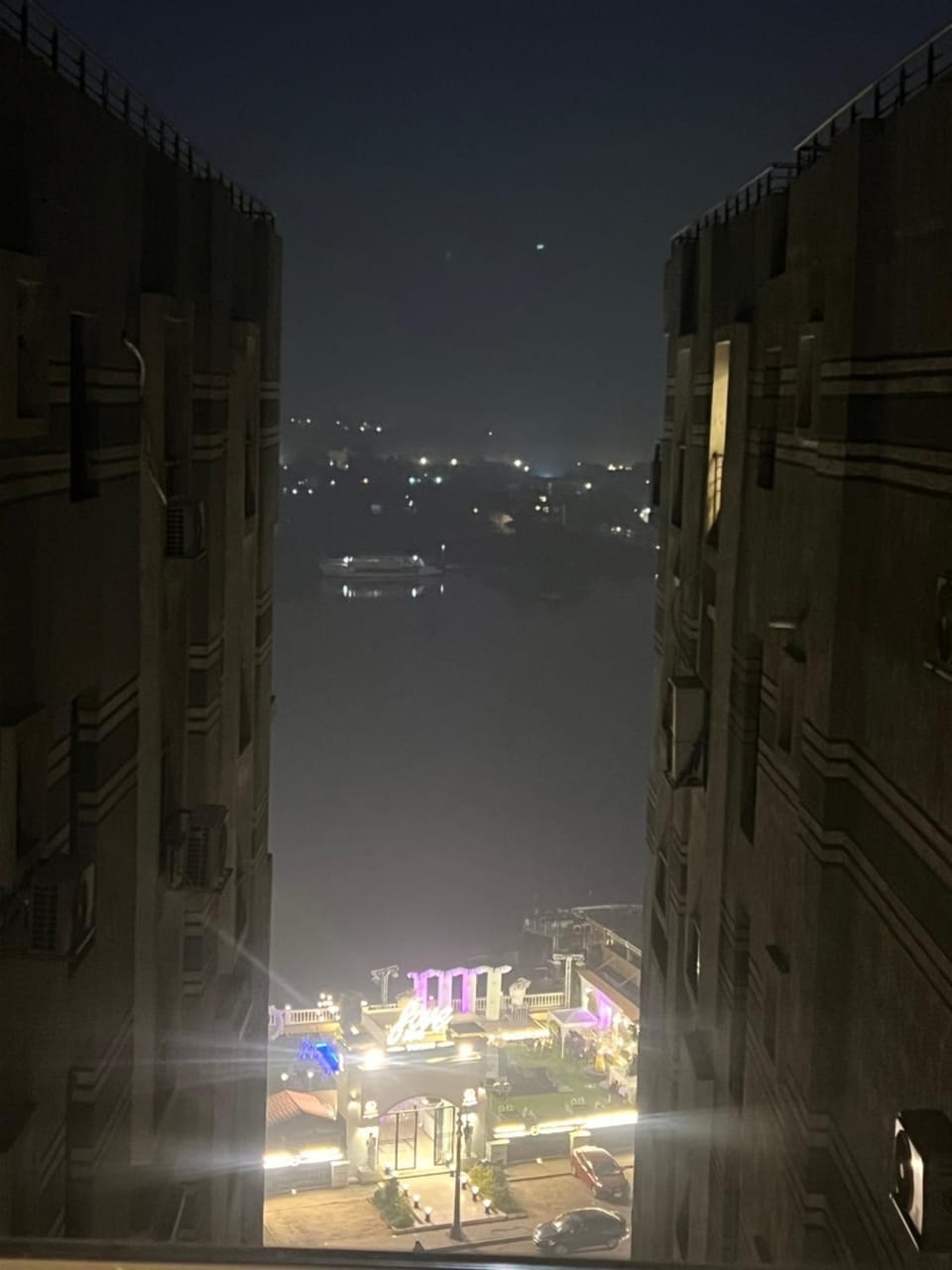 أبراج سرايا المشرق بالمعادي بجوار هيلتون المعادي Apartment in Cairo Governorate