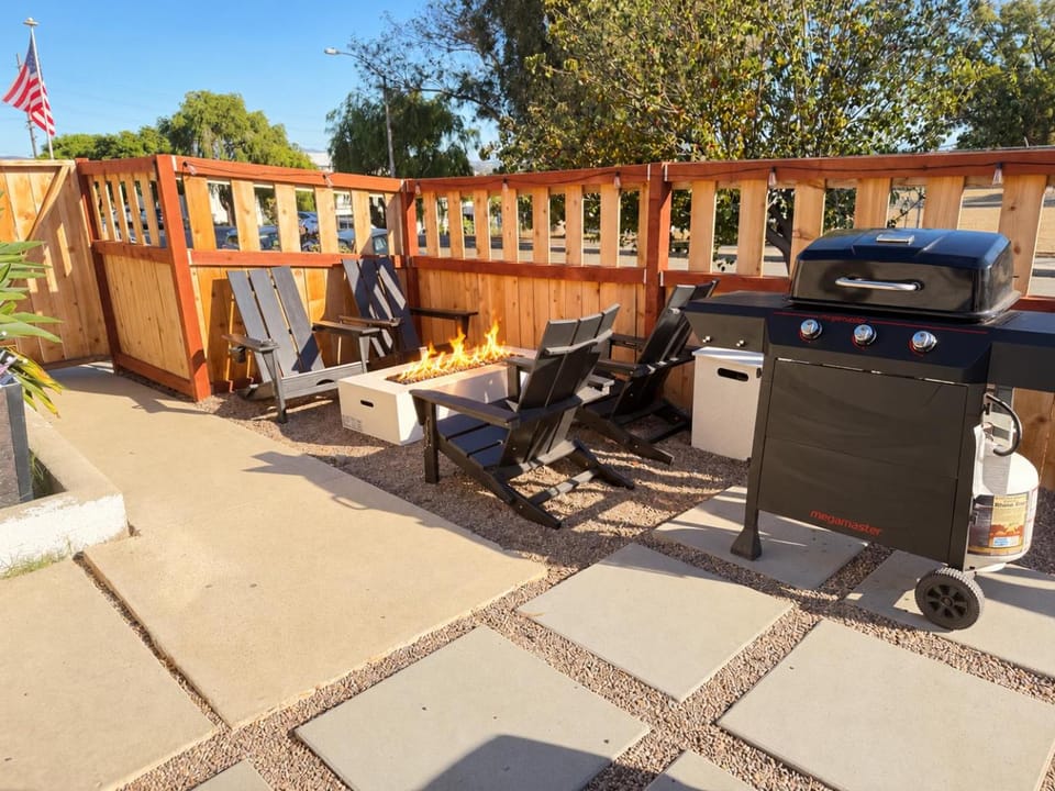 Patio, BBQ facilities, Seating area