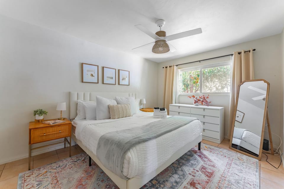 Light & Airy by Coastline Vacation Rentals House in San Diego