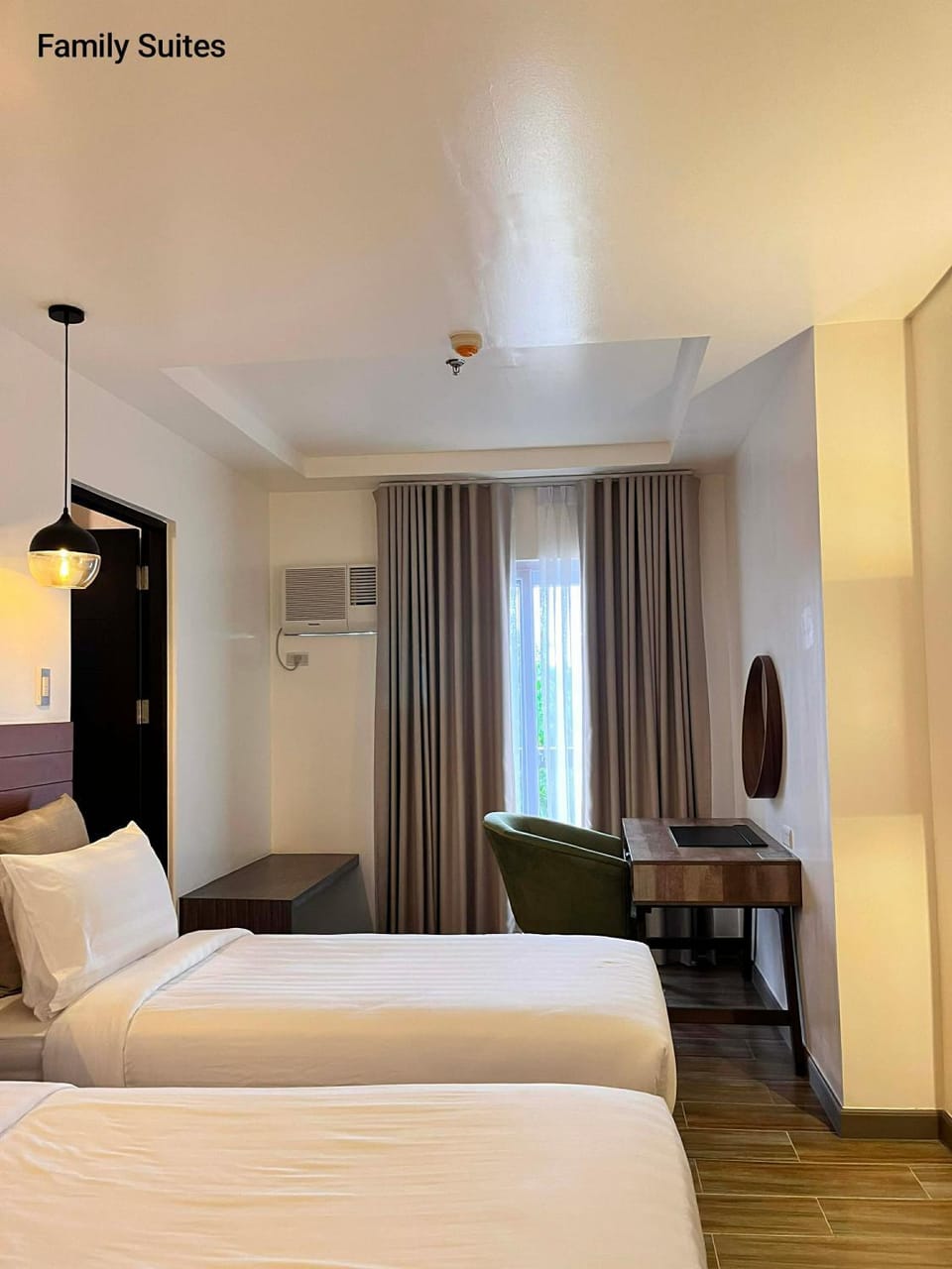 Bed, Bedroom, air conditioner