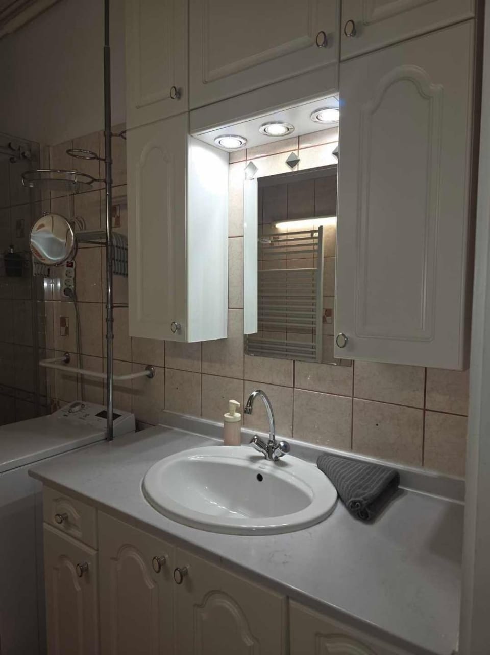 Retro Getaway Király Street Heart of the City Apartment in Budapest