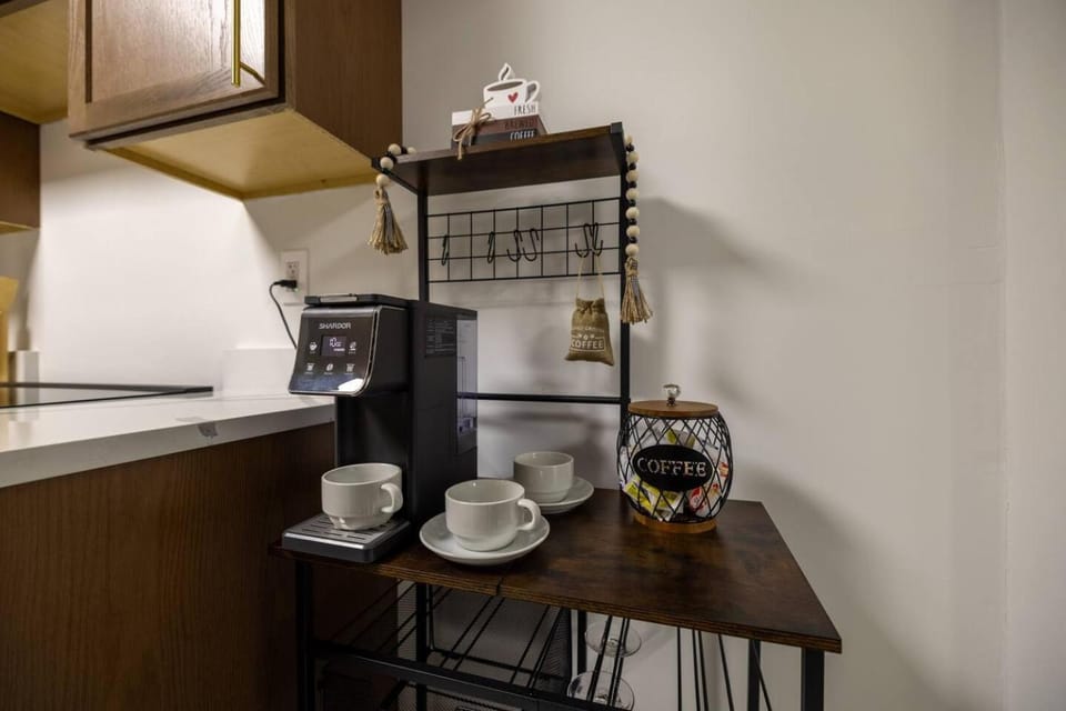 Coffee/tea facilities, Kitchen or kitchenette, minibar, toaster