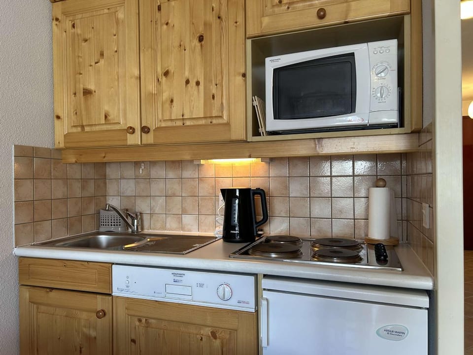 Appartement Chaleureux 4 Pers avec Balcon et Parking à Montgenèvre Apartment in Montgenèvre