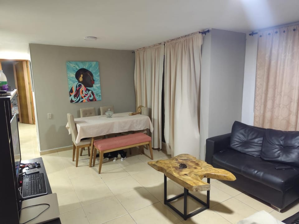 Cómoda habitación cerca de la via 40 Carnaval Barranquilla Bed and Breakfast in Barranquilla