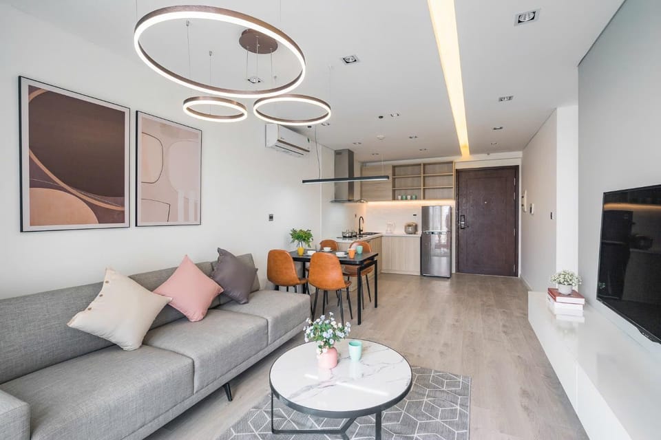Kitchen or kitchenette, Living room, Seating area, Dining area, oven, stove