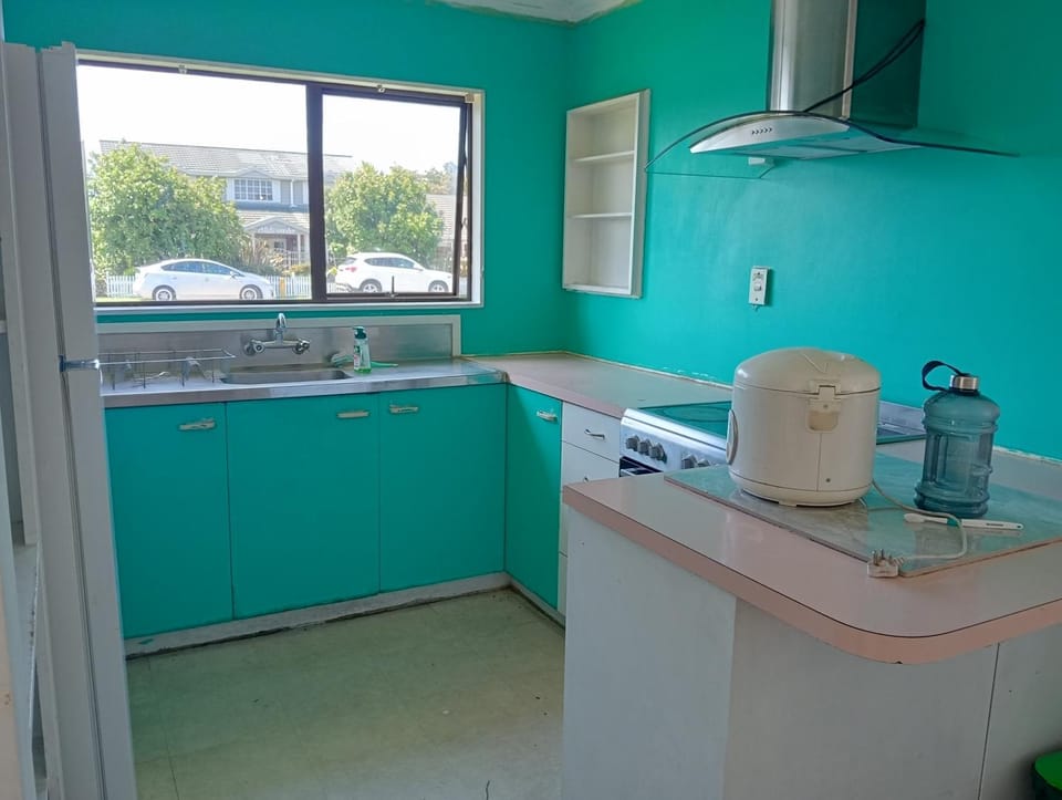 Budget accommodations 2 Vacation rental in Bay Of Plenty